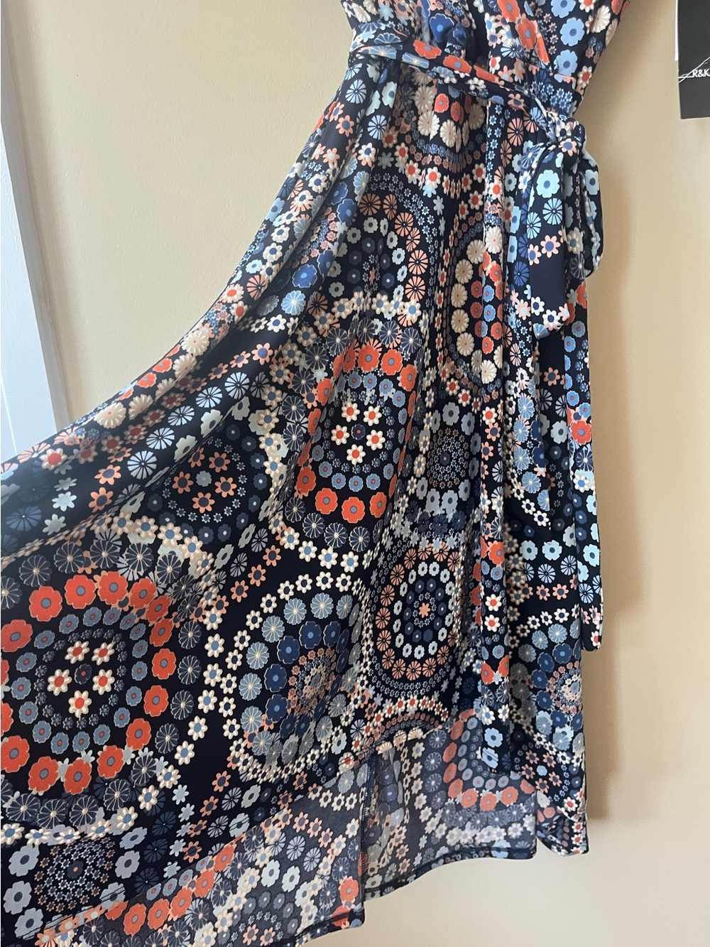 NWT R&K Textured Faux Wrap Midi Dress